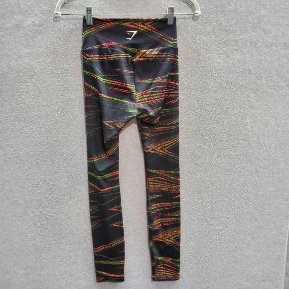 Gymshark Women Pants XS Black Leggings Geometric Logo Graphic Print 25" Inseam‎ - Picture 7 of 8